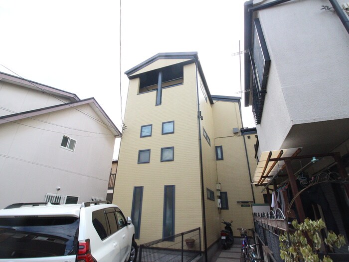 物件外観写真2　(外観写真)