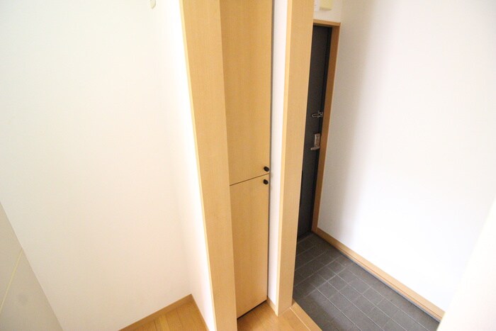 物件内観写真18　(靴箱)