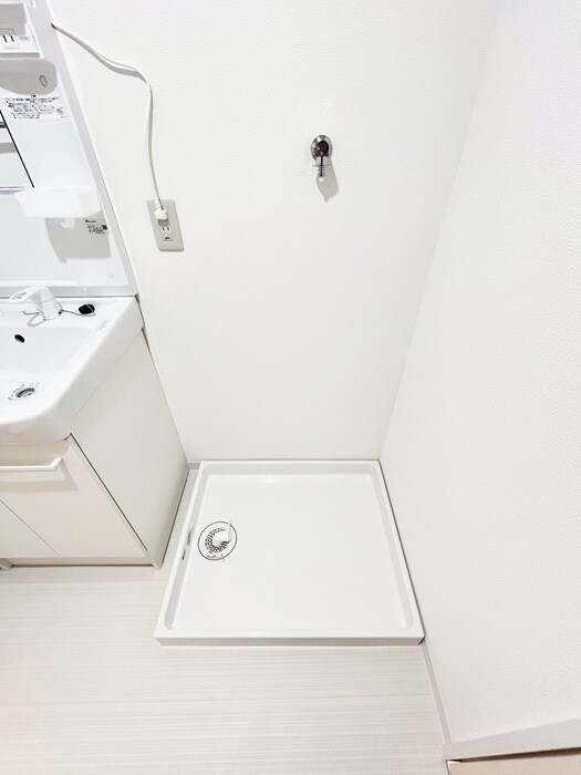 物件内観写真13　(洗濯機置場)