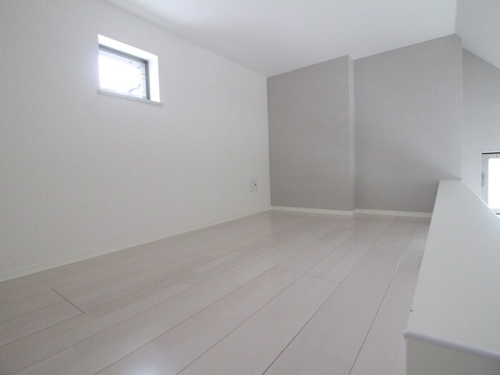 物件内観写真11　(ロフト)