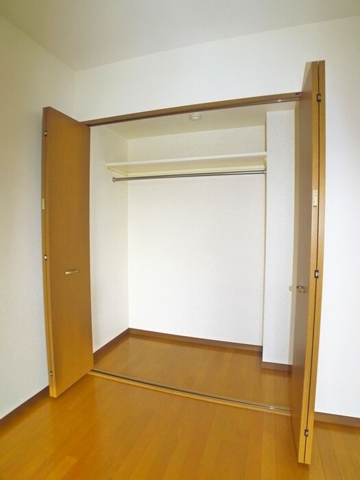 物件内観写真9　(収納)