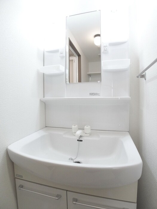 物件内観写真12　(洗面)