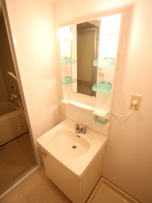 物件内観写真9　(洗面)