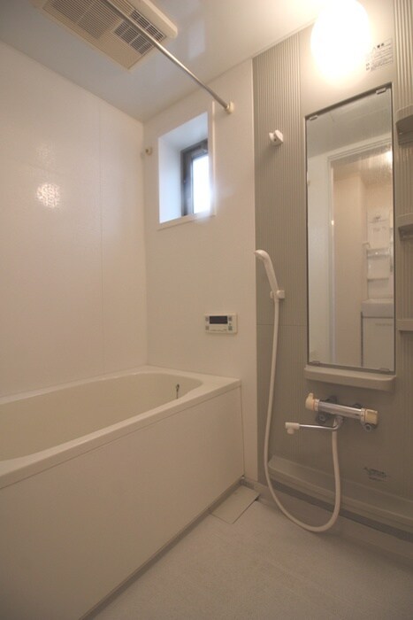 物件内観写真12　(バス／シャワールーム等)