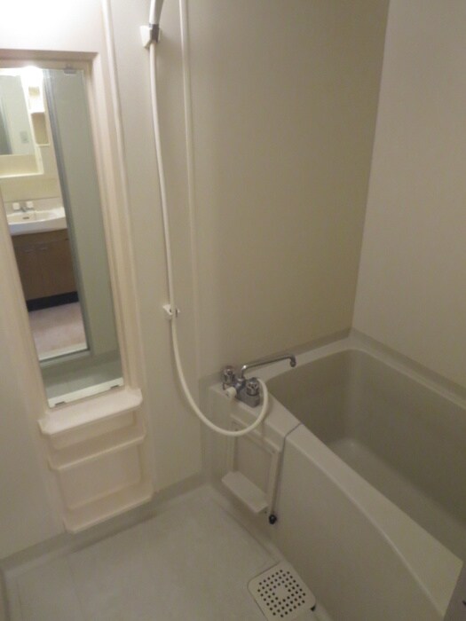 物件内観写真13　(バス／シャワールーム等)