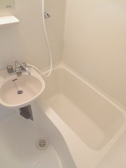 物件内観写真12　(バス／シャワールーム等)