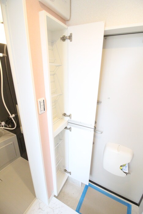 物件内観写真10　(靴箱)