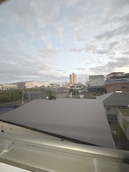 物件内観写真22　(室内からの展望)