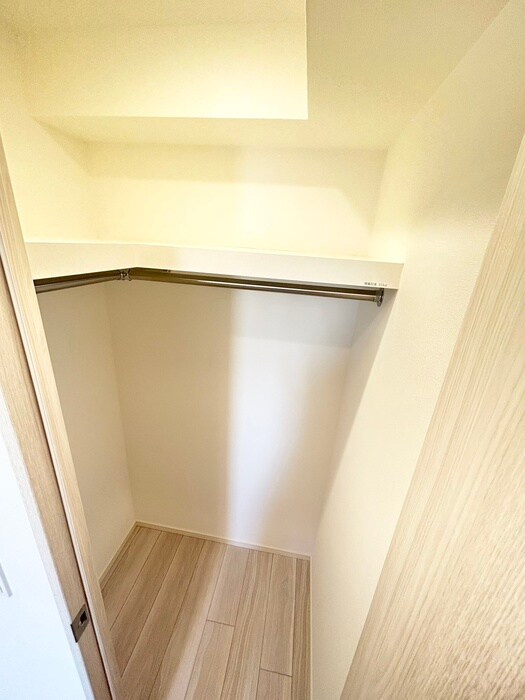 物件内観写真11　(居室)