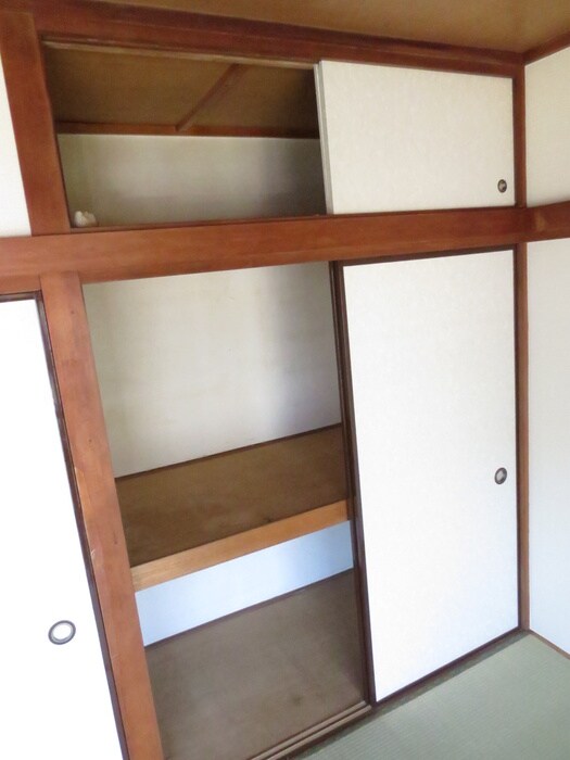 物件内観写真12　(収納)