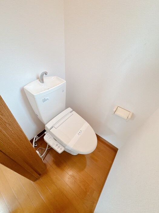 物件内観写真12　(トイレ)