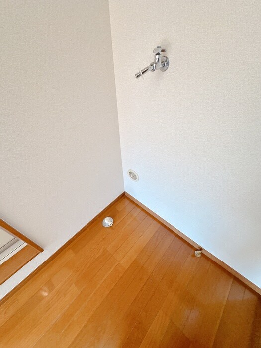 物件内観写真22　(洗濯機置場)