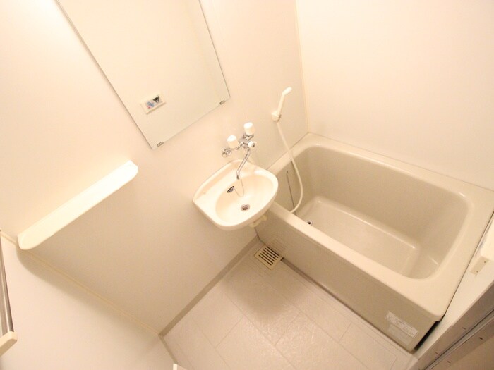 物件内観写真11　(バス／シャワールーム等)