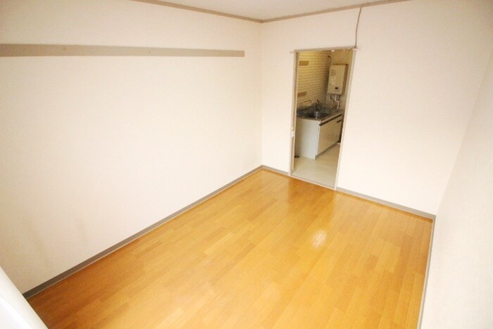 物件内観写真9　(居室)