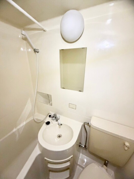 物件内観写真10　(洗面)