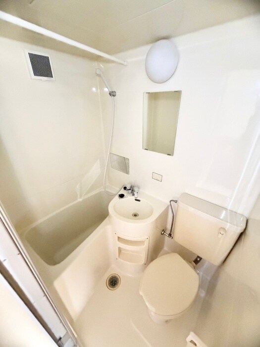 物件内観写真11　(バス／シャワールーム等)