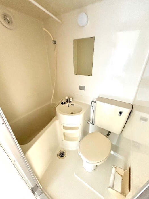 物件内観写真12　(バス／シャワールーム等)