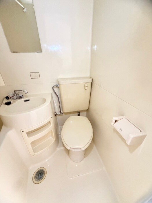 物件内観写真12　(トイレ)