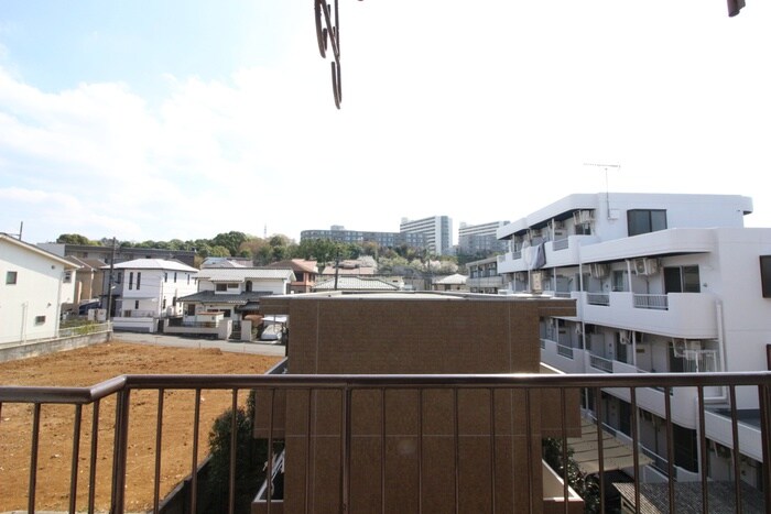 物件内観写真19　(室内からの展望)