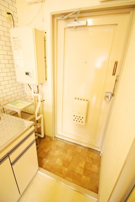 物件内観写真21　(玄関)