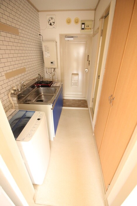 物件内観写真22　(廊下)