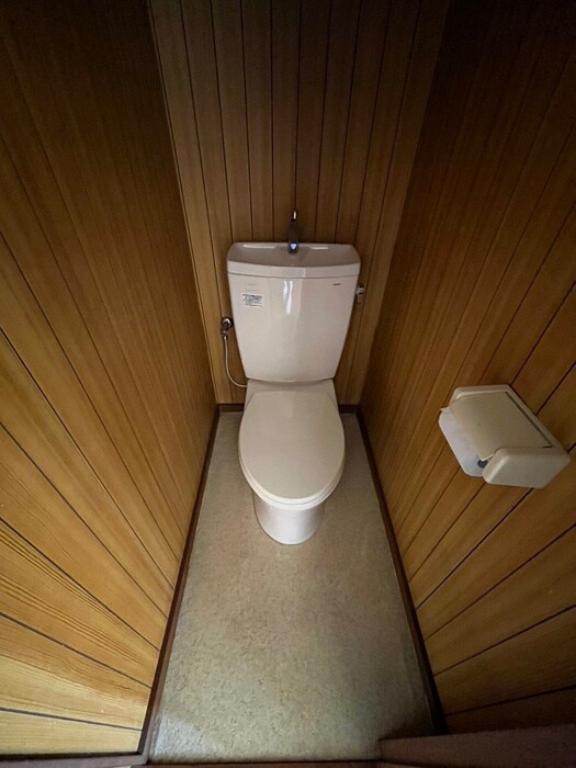 物件内観写真9　(トイレ)