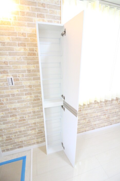 物件内観写真9　(収納)