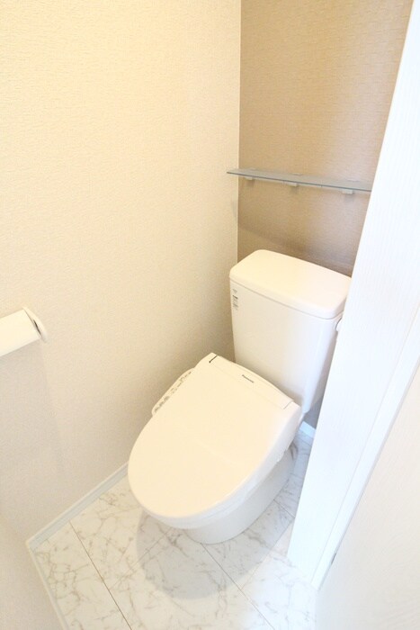 物件内観写真14　(トイレ)