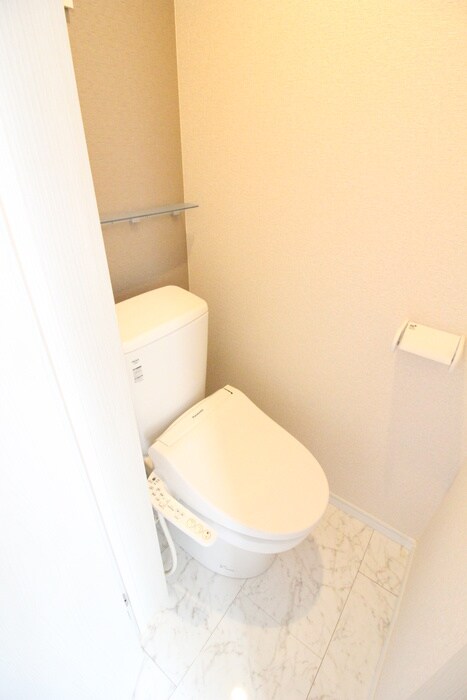 物件内観写真14　(トイレ)