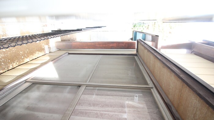 物件内観写真16　(室内からの展望)