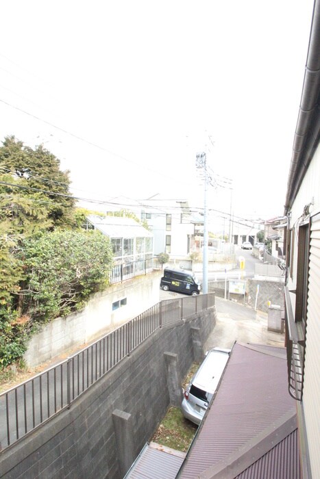 物件内観写真16　(室内からの展望)