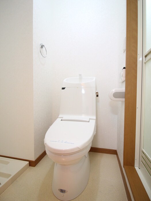 物件内観写真12　(トイレ)