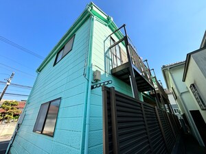 フラット川和外観写真