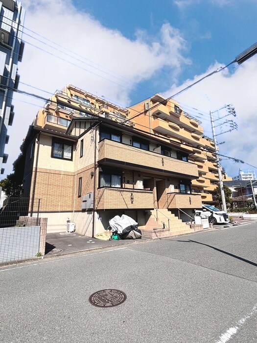 物件外観写真6　(外観写真)