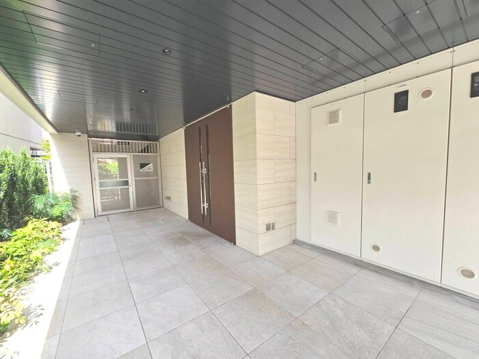 物件外観写真4　(建物設備)