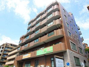 グランデュ－ル中川外観写真