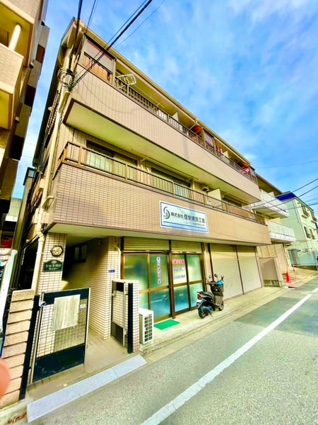 シャトランサイトウ外観写真