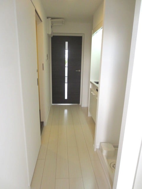 物件内観写真7　(廊下)