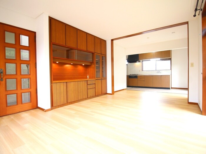 物件内観写真8　(居室)