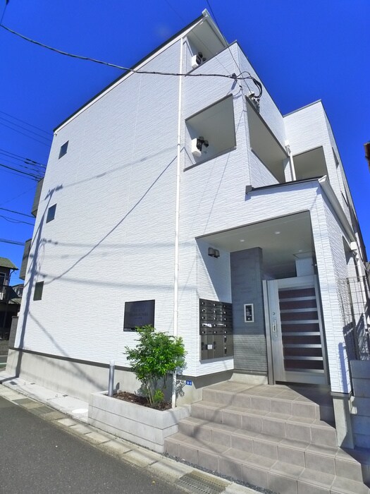 物件外観写真1　(外観写真)