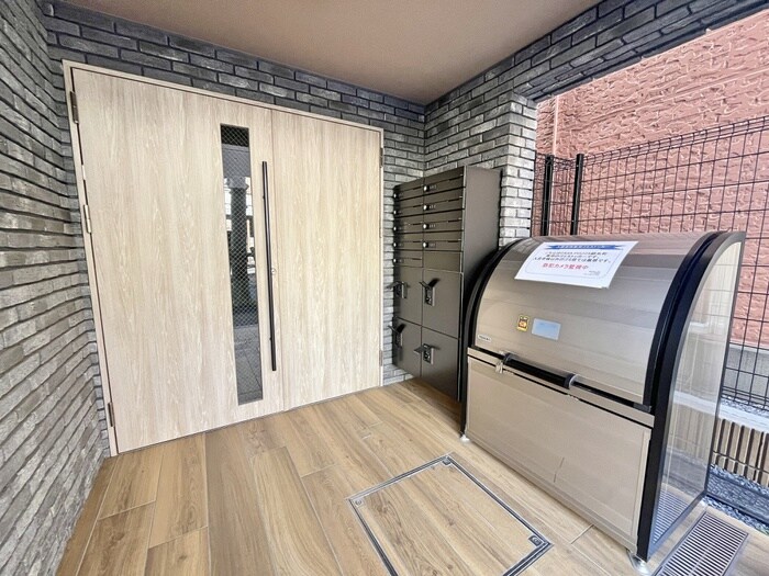 物件外観写真3　(建物設備)