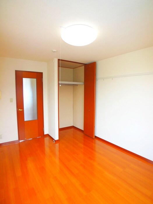 物件内観写真11　(居室)