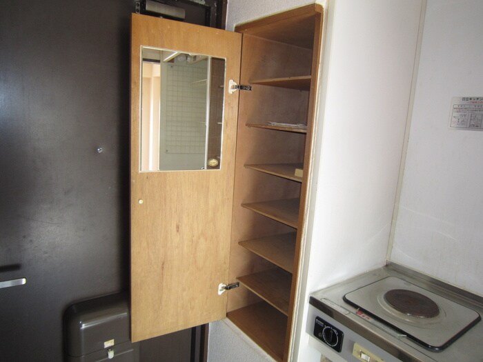 物件内観写真10　(靴箱)