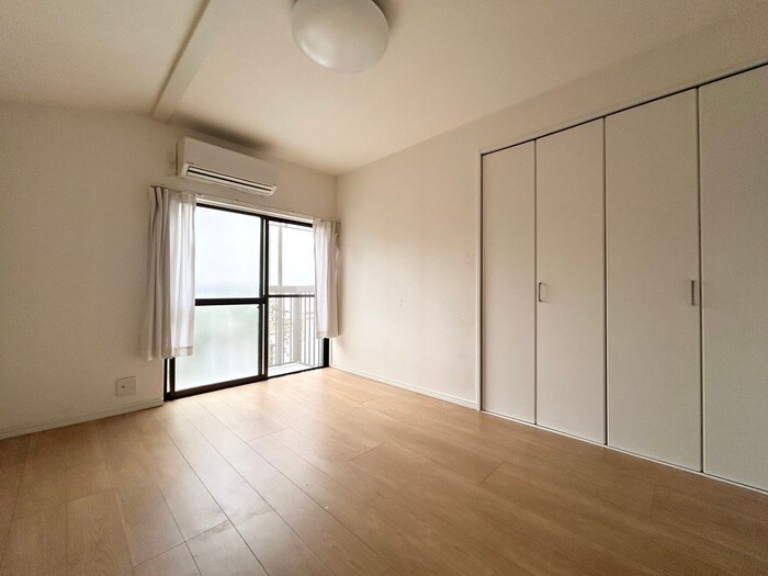 物件内観写真7　(居室)