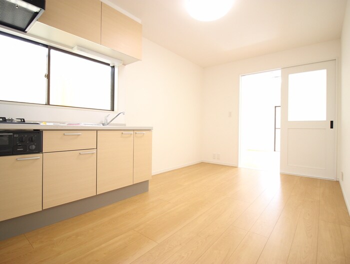 物件内観写真9　(居室)