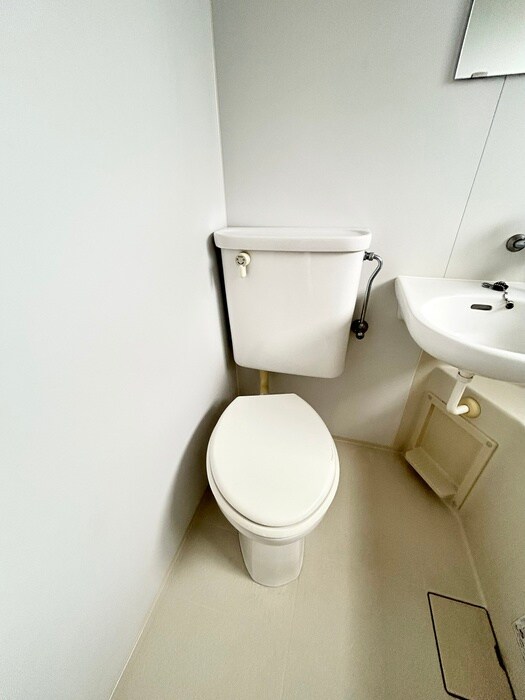 物件内観写真13　(トイレ)