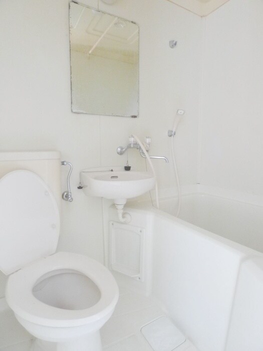 物件内観写真13　(バス／シャワールーム等)