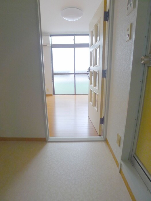 物件内観写真15　(廊下)