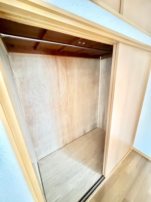 物件内観写真10　(収納)