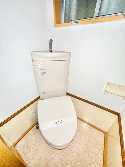 物件内観写真14　(トイレ)